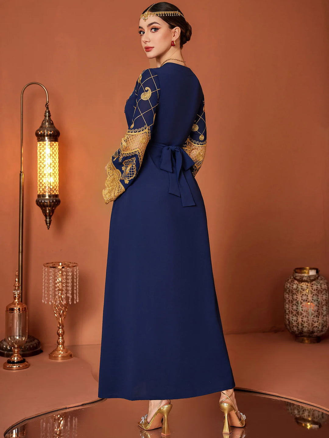 Gorgeous Diamond Details Abaya Dress