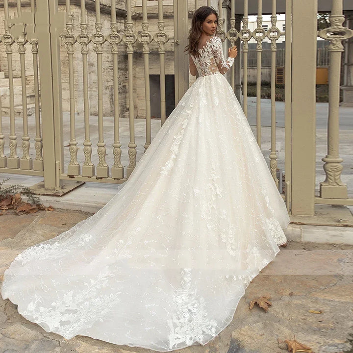 Charming V-Neck Appliques Wedding Dress