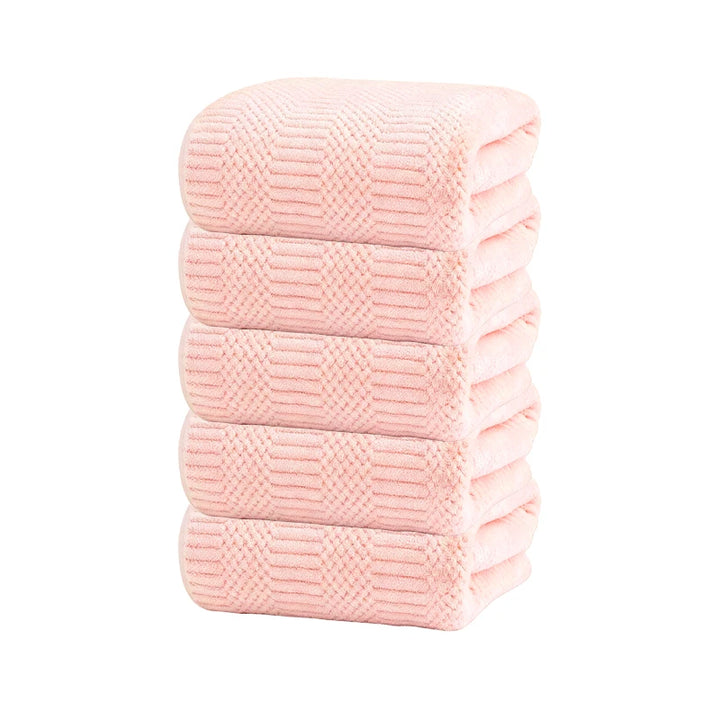Microfiber towel set (5) in light pink with textured grid pattern