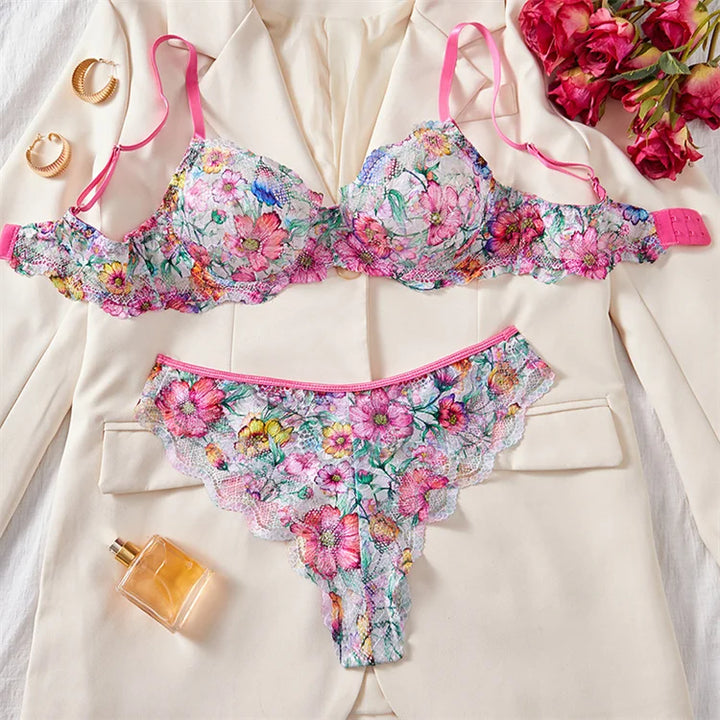 Sweet Floral Print Mesh Bra Set