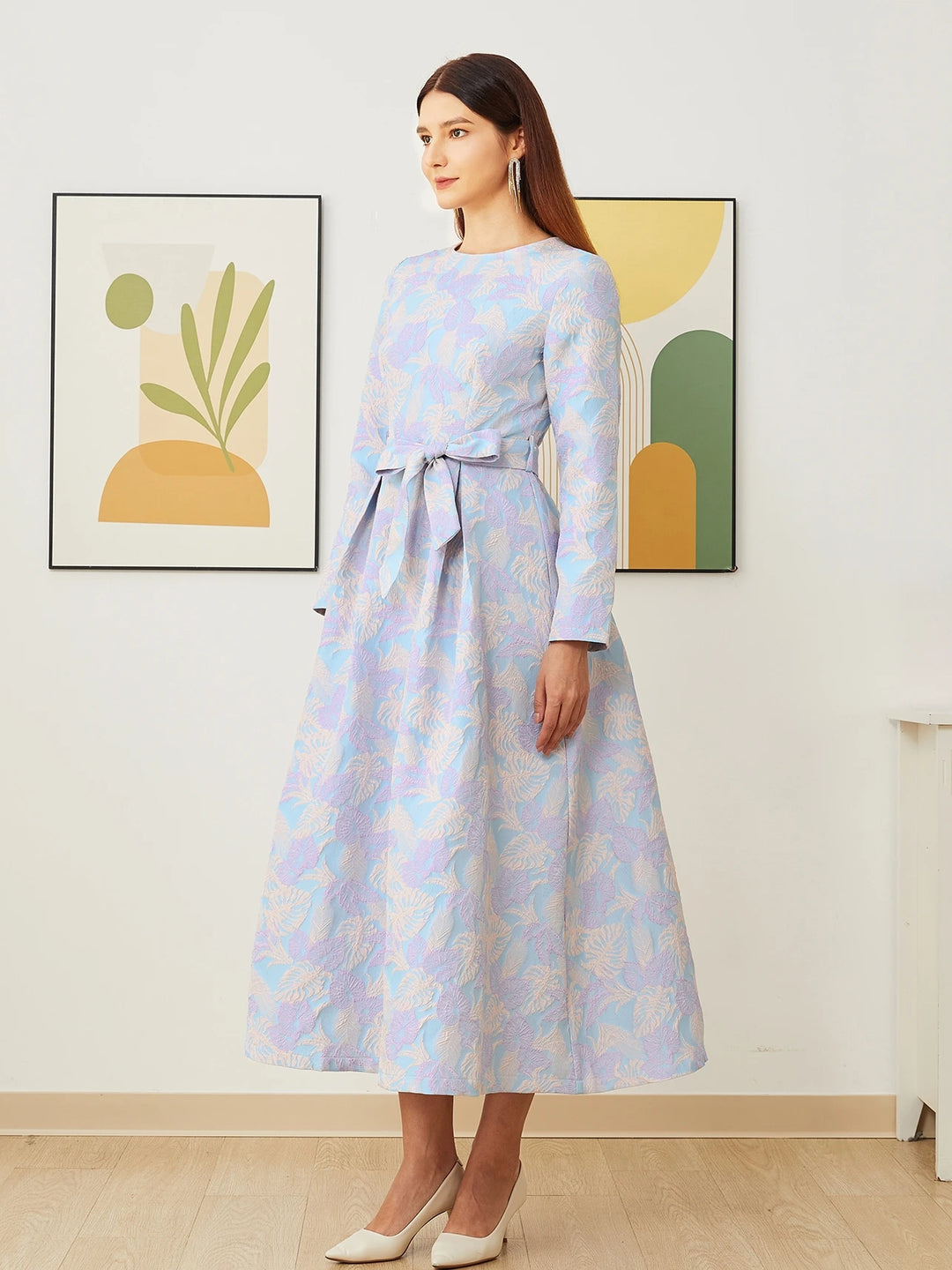 Luxurious Three-dimensional Embossed Dress