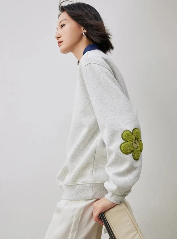 Versatile Flower Pullover Sweatshirt