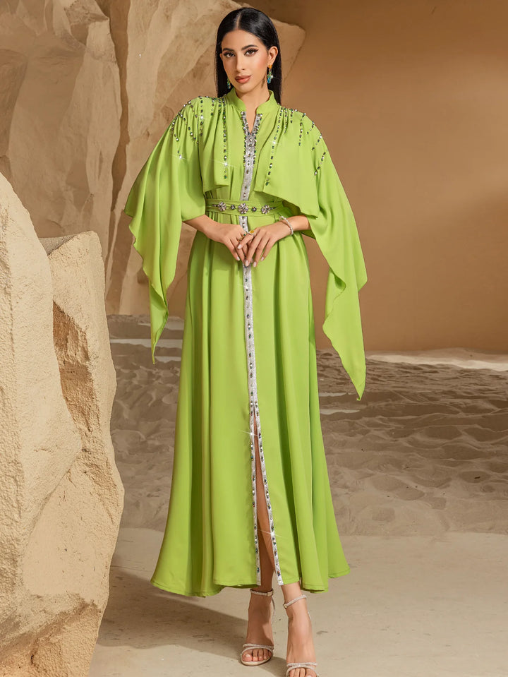 Caftan arabe luxueux cousu à la main et orné de perles
