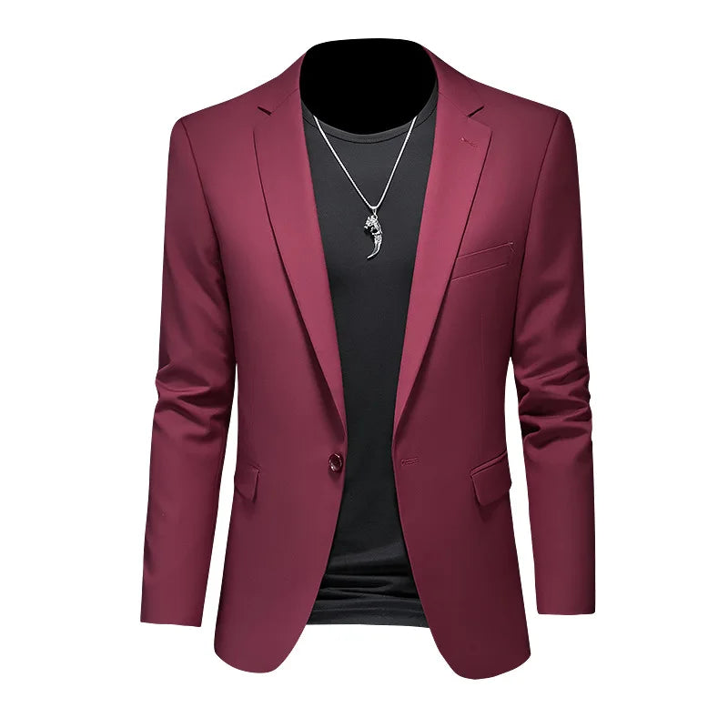 Wine red single-breasted slim-fit blazer with notch lapel, button closure, flap pockets