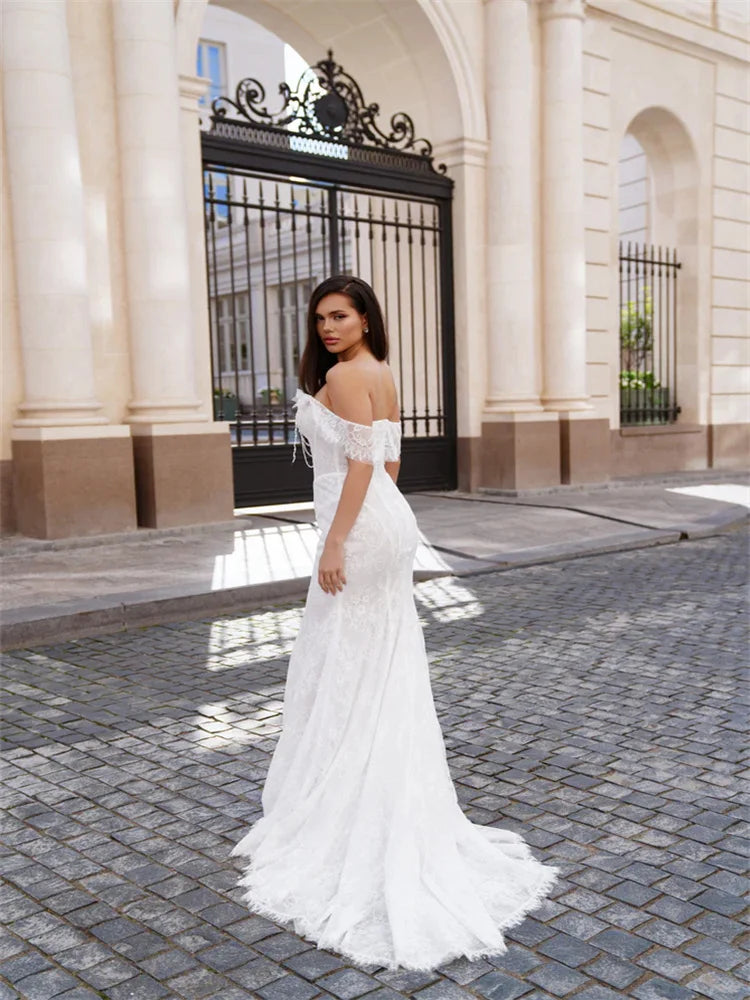 Modern Off Shoulder Neckline Bridal Gown