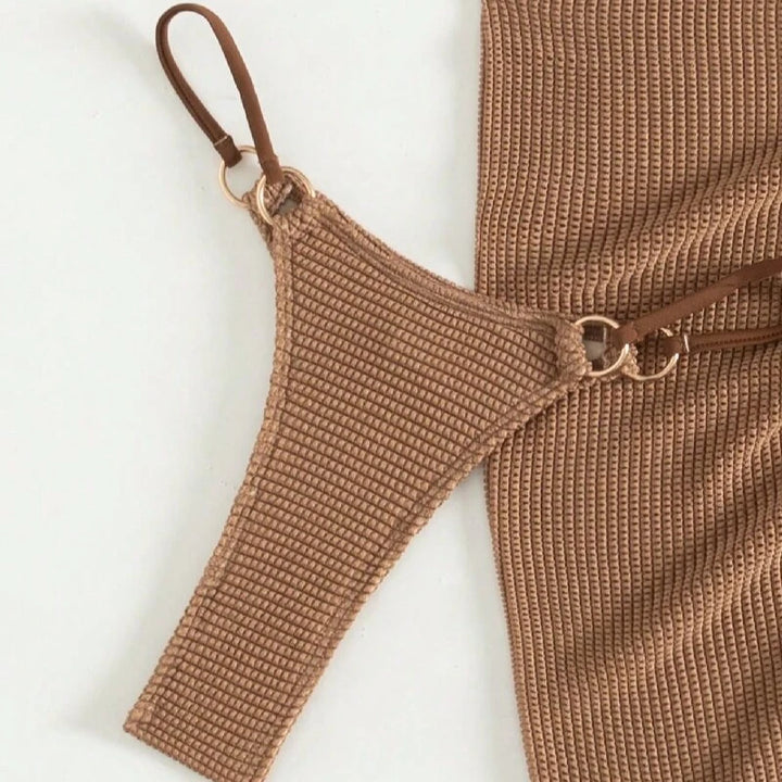 Stunning 3-Pieces Bikini Set