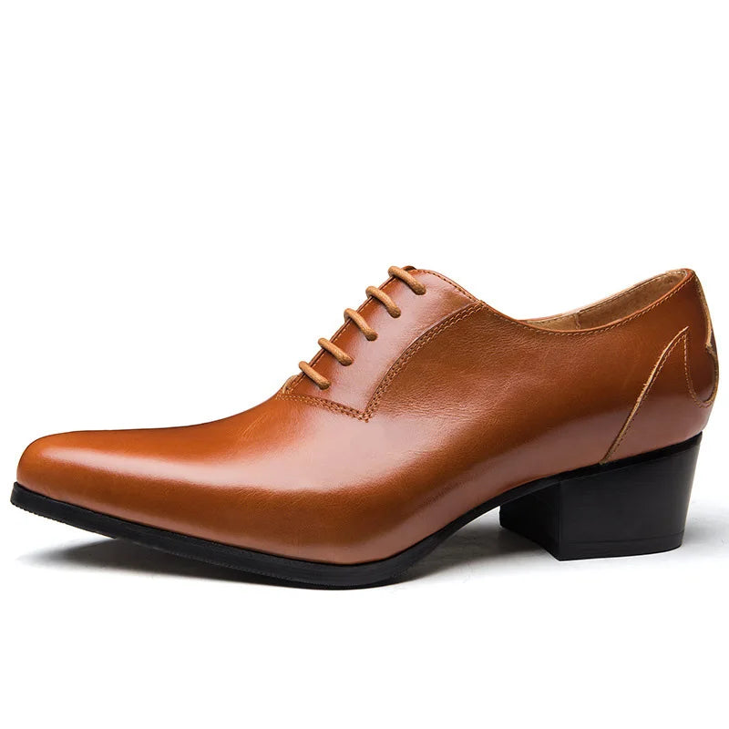 Brown pointed-toe leather oxford shoe with lace-up and low stacked heel