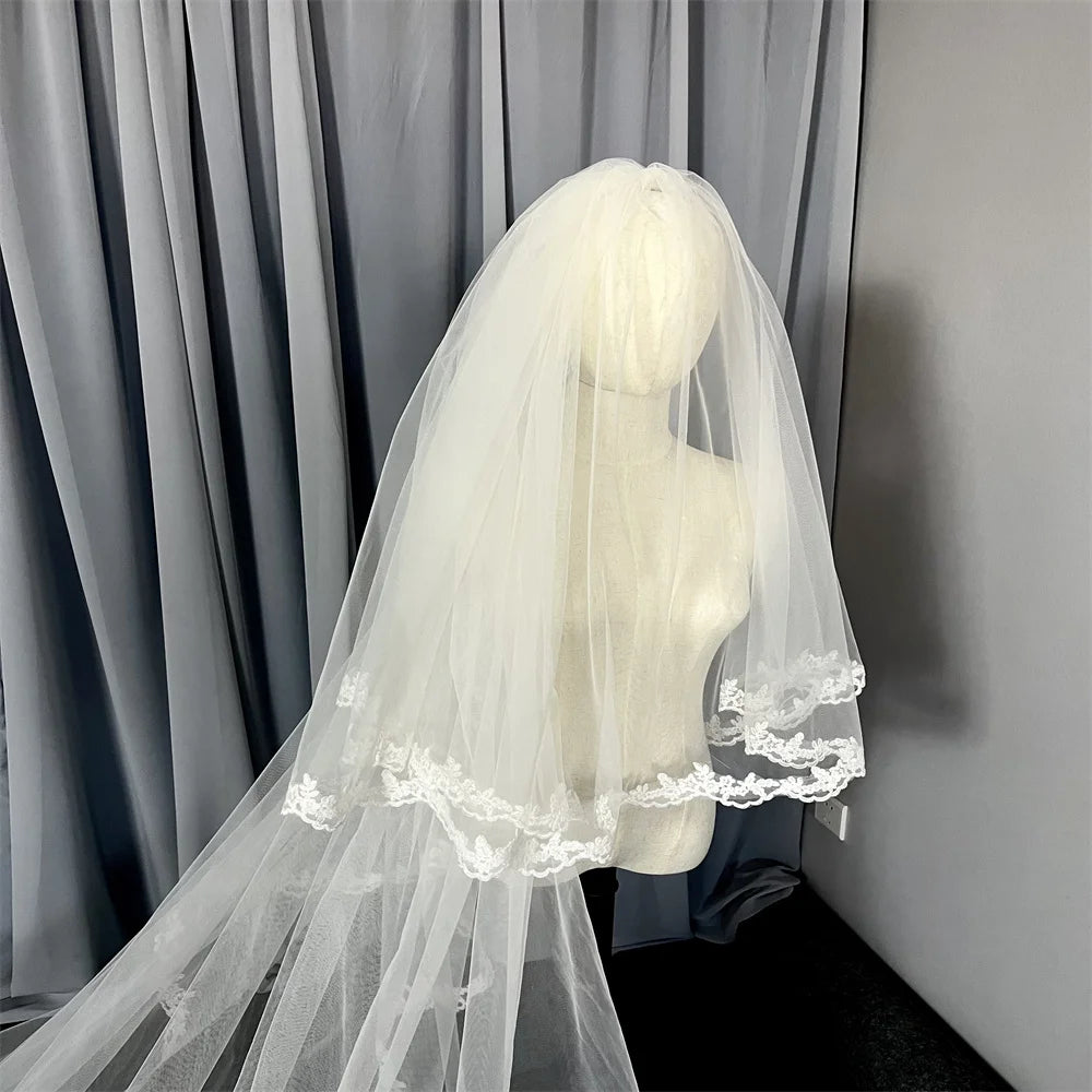 Stunning Lace Appliqué Bridal Veil
