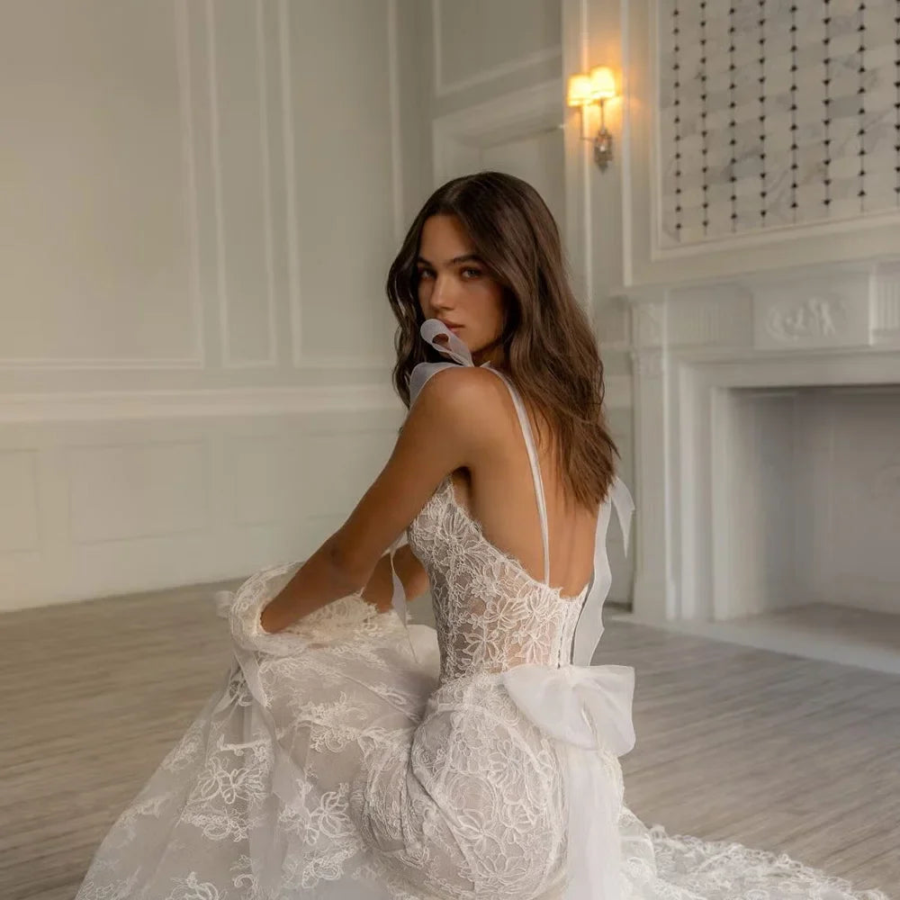 Graceful Appliqued Square Neck Wedding Dress