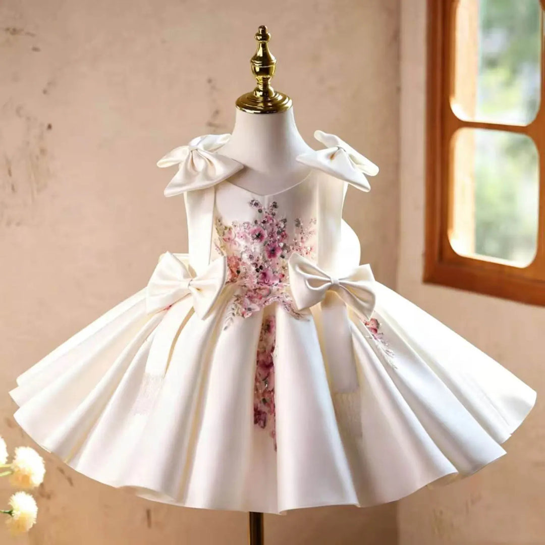 Classic Embroidered Girl&