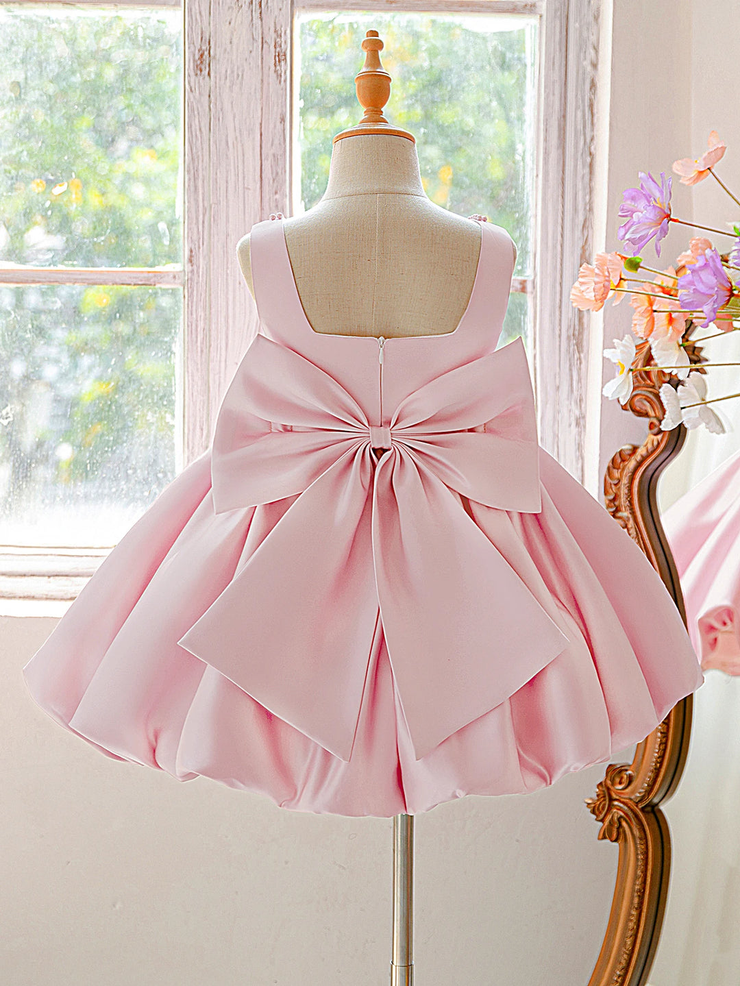Luxury Lolita Big Bow Girl&