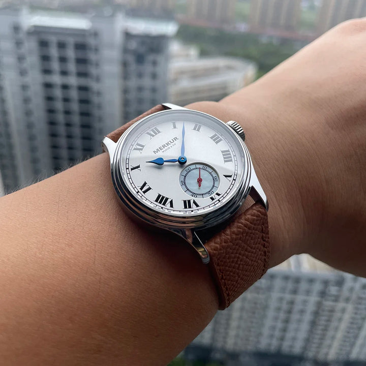 Refined Salmon Dial Skin Diver Watch