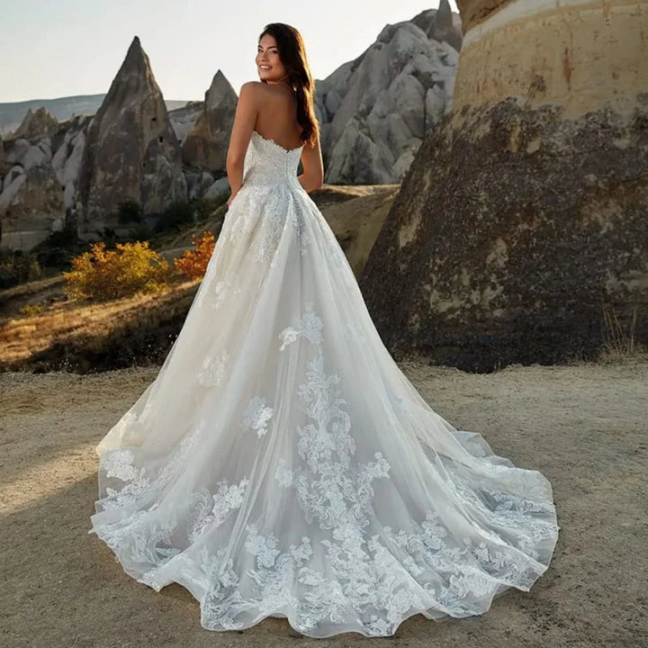 Delightful Lace Appliqués Bridal Dress