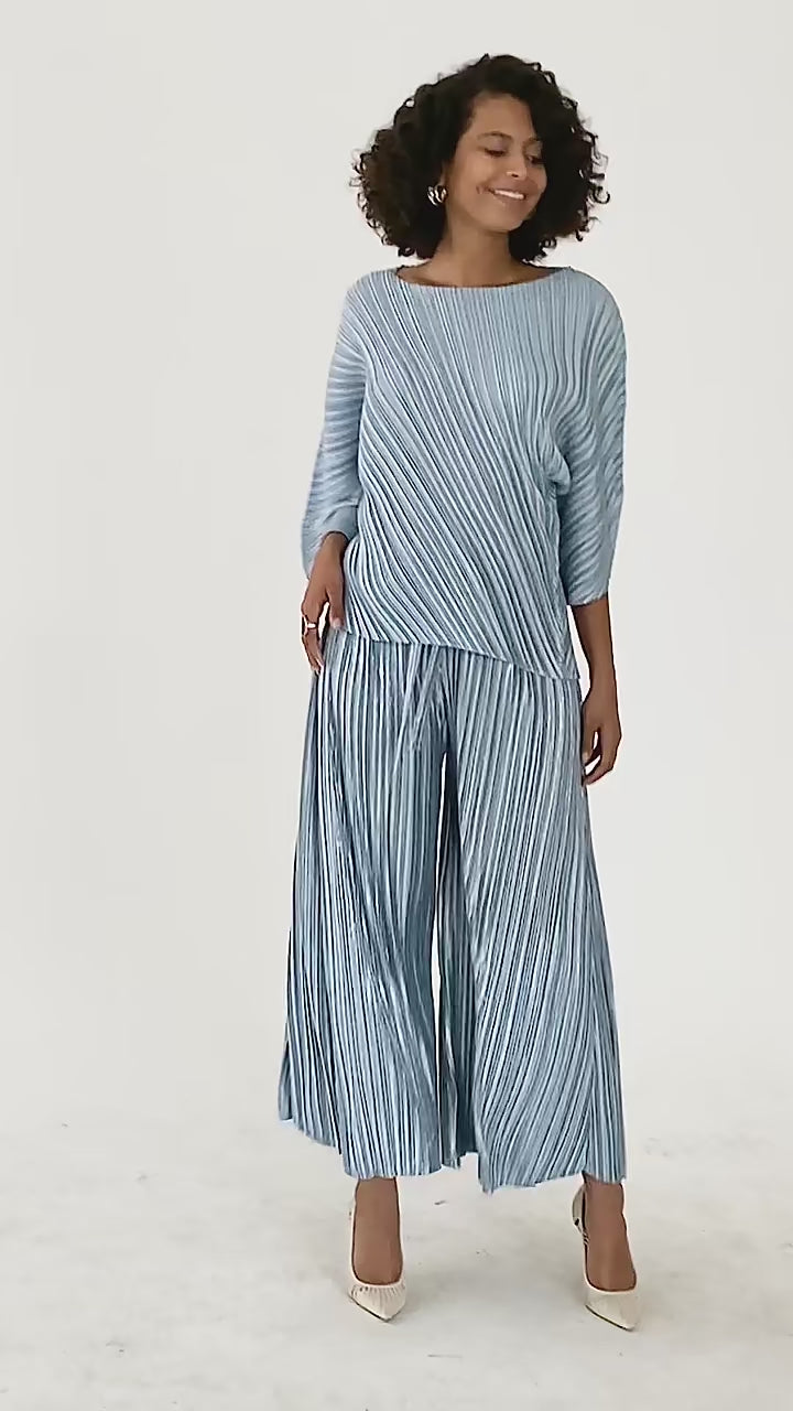 Pleated Casual Tops With Belted Pants