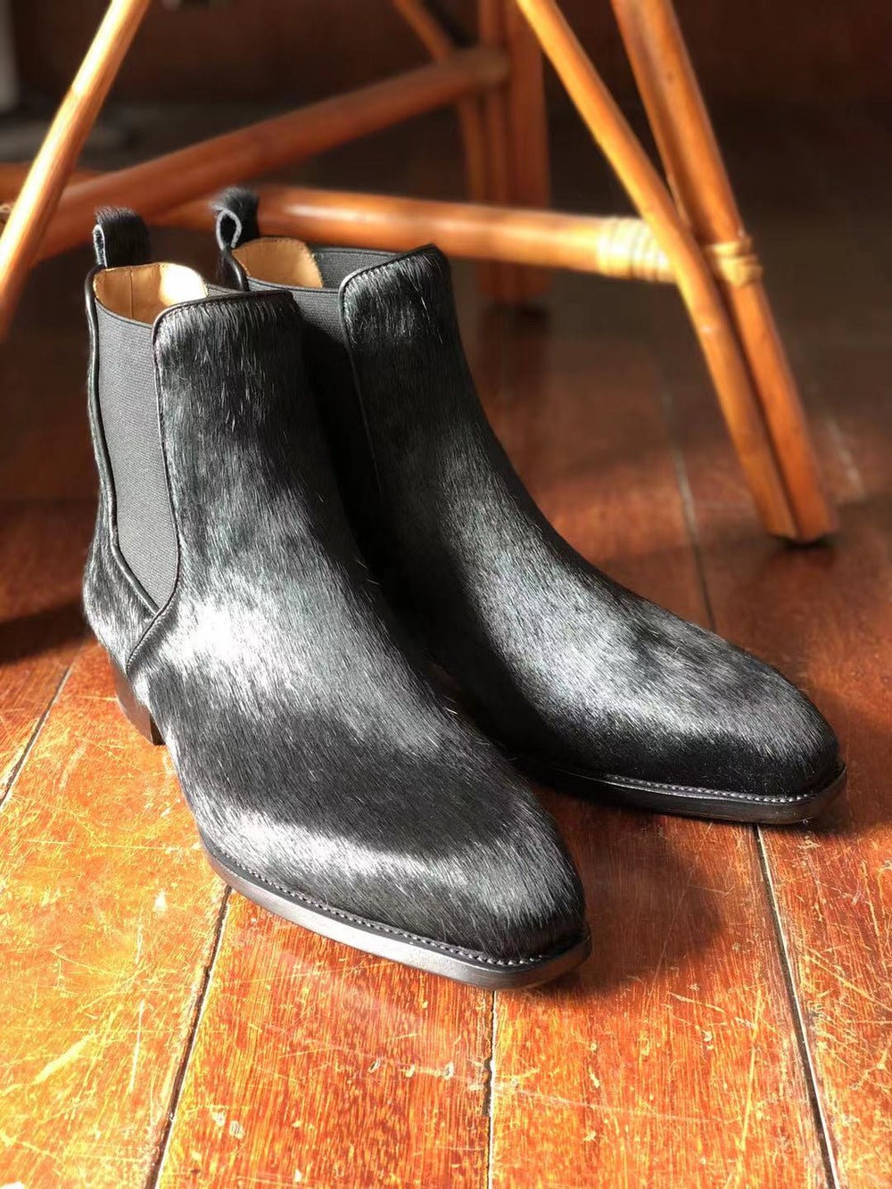 Fiddle-Back Leather Chelsea Boots | All For Me Today